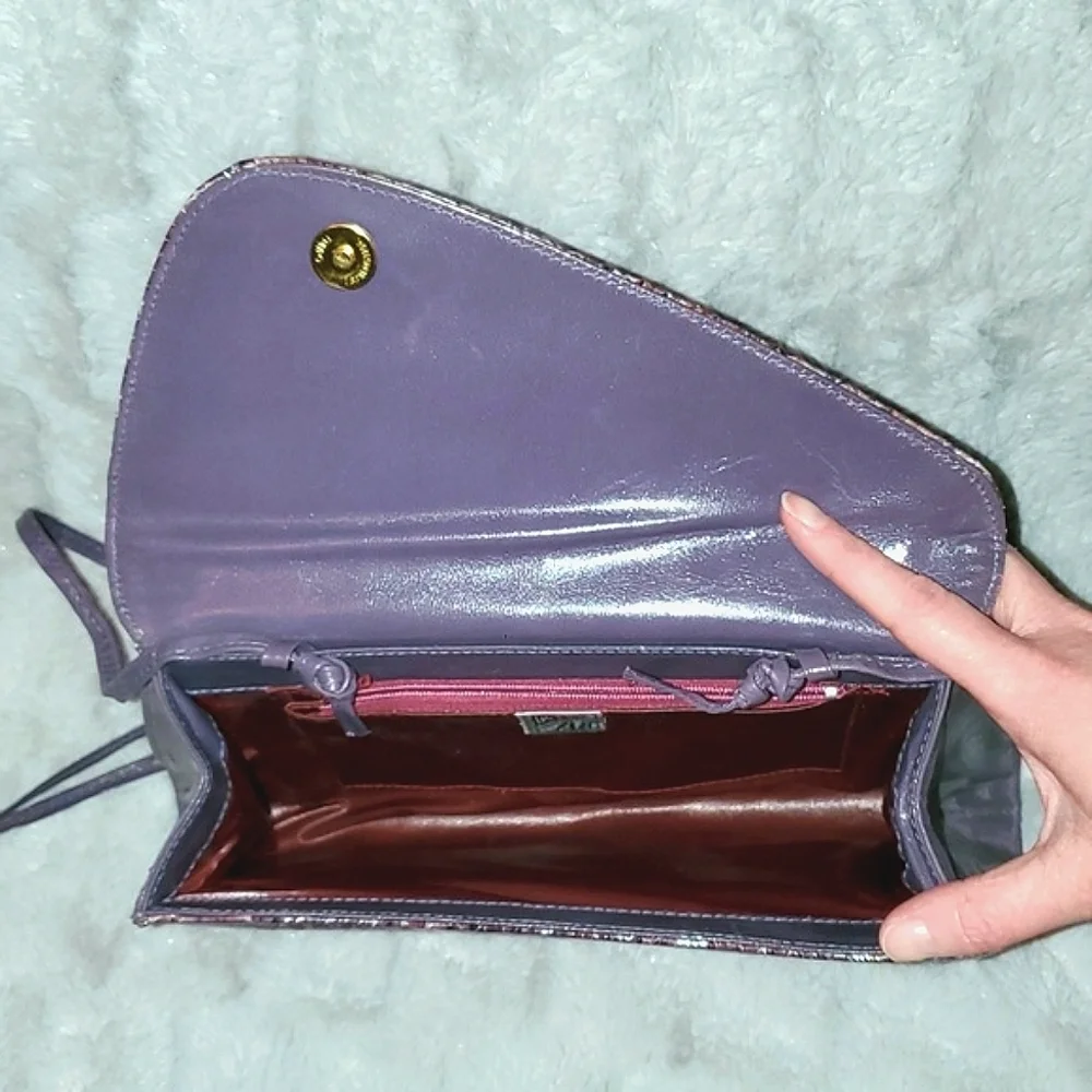Vtg J.Reneé Snakeskin Embossed Crossbody Bag